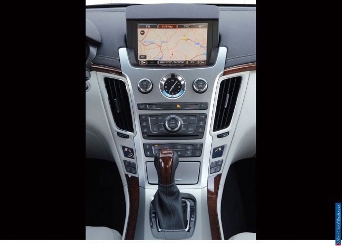 2008 Cadillac CTS - фотография 141 из 145
