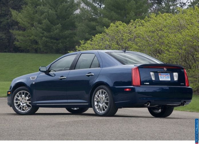 2008 Cadillac STS - фотография 9 из 16