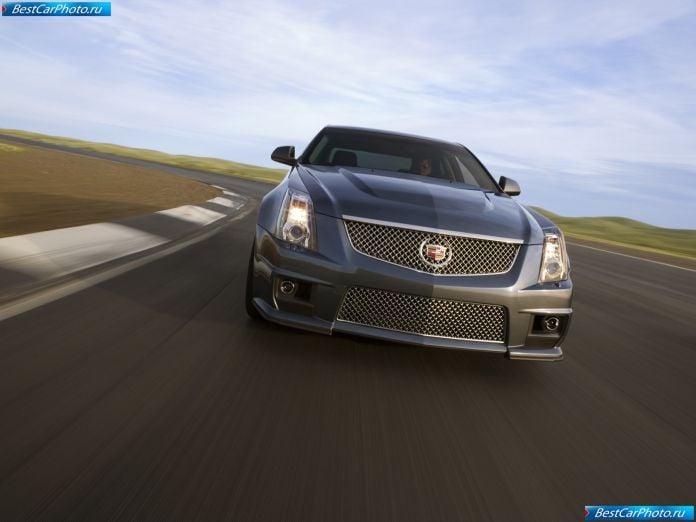 2009 Cadillac Cts-v - фотография 8 из 21