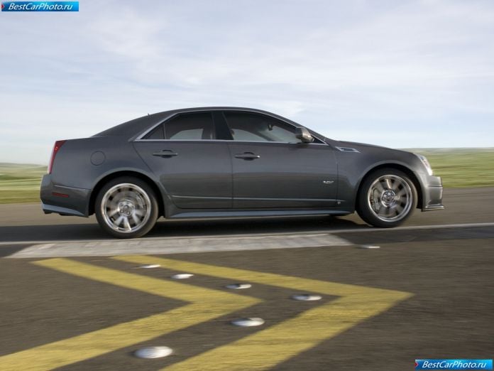 2009 Cadillac Cts-v - фотография 9 из 21
