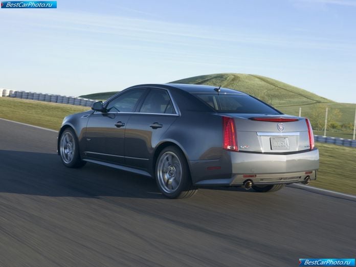 2009 Cadillac Cts-v - фотография 11 из 21