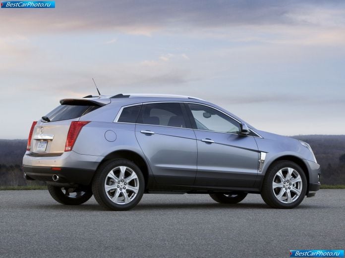 2010 Cadillac Srx - фотография 17 из 59