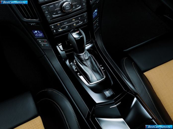 2011 Cadillac Cts-v Coupe - фотография 26 из 30