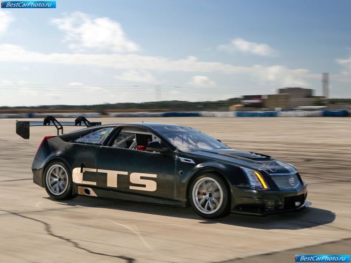 2011 Cadillac Cts-v Coupe Race Car - фотография 6 из 37