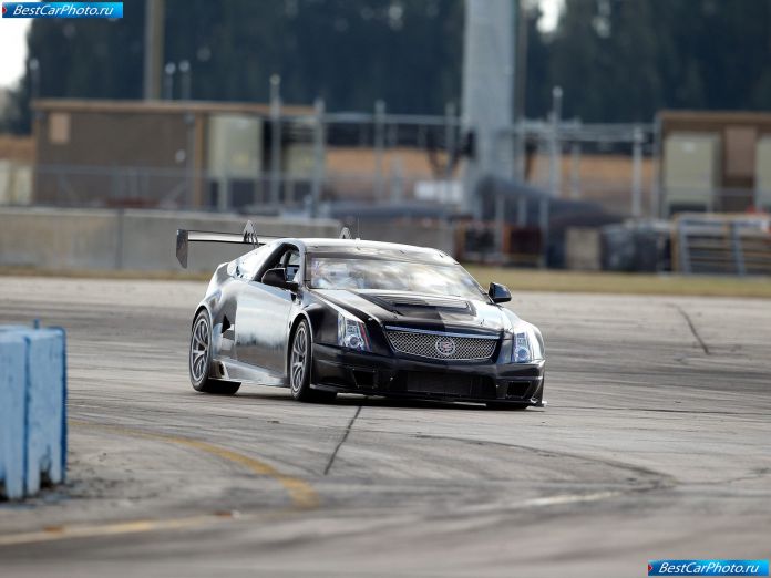 2011 Cadillac Cts-v Coupe Race Car - фотография 8 из 37
