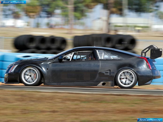 2011 Cadillac Cts-v Coupe Race Car - фотография 13 из 37