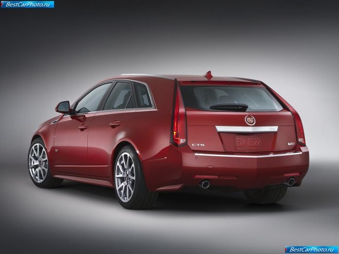 2011 Cadillac Cts-v Sport Wagon - фотография 20 из 29