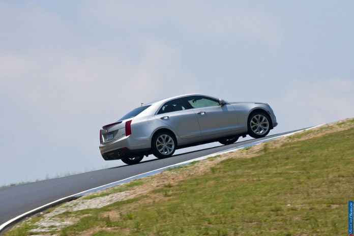 2013 Cadillac ATS - фотография 19 из 140