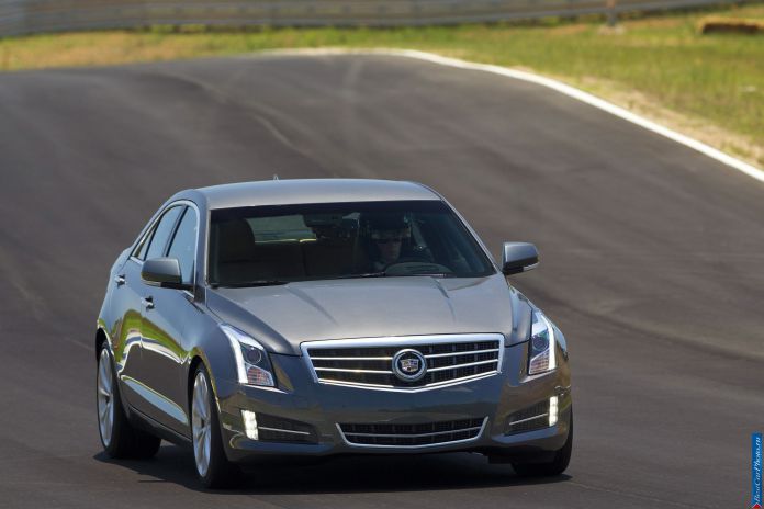 2013 Cadillac ATS - фотография 29 из 140