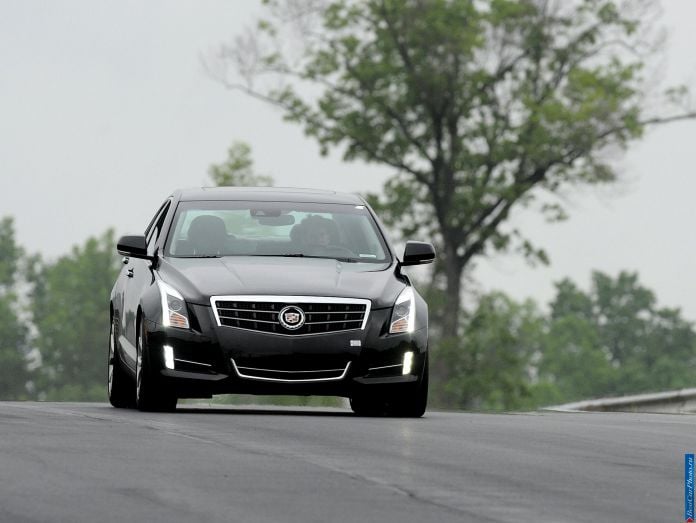 2013 Cadillac ATS - фотография 31 из 140