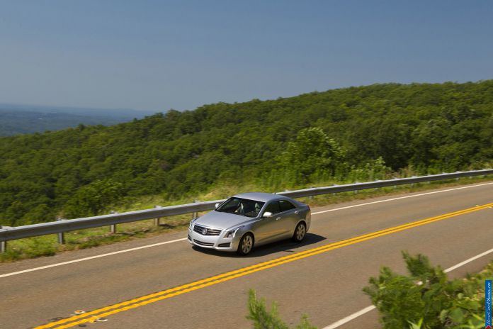 2013 Cadillac ATS - фотография 35 из 140