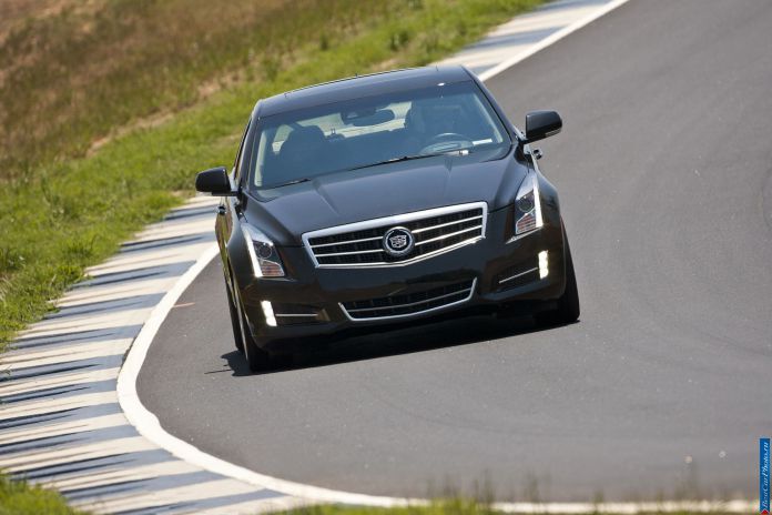 2013 Cadillac ATS - фотография 38 из 140