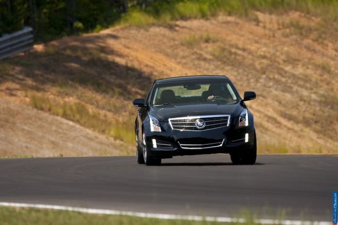 2013 Cadillac ATS - фотография 67 из 140