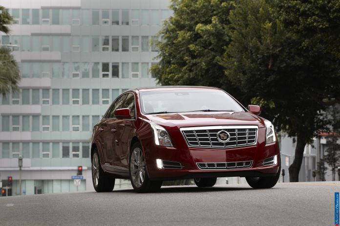 2013 Cadillac XTS - фотография 23 из 64