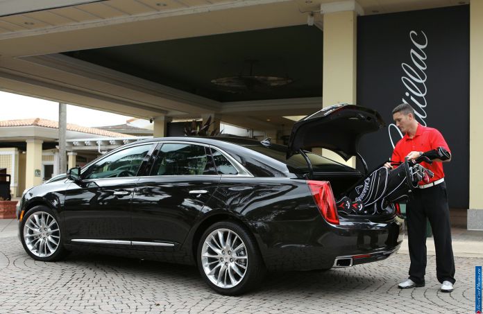 2013 Cadillac XTS - фотография 25 из 64