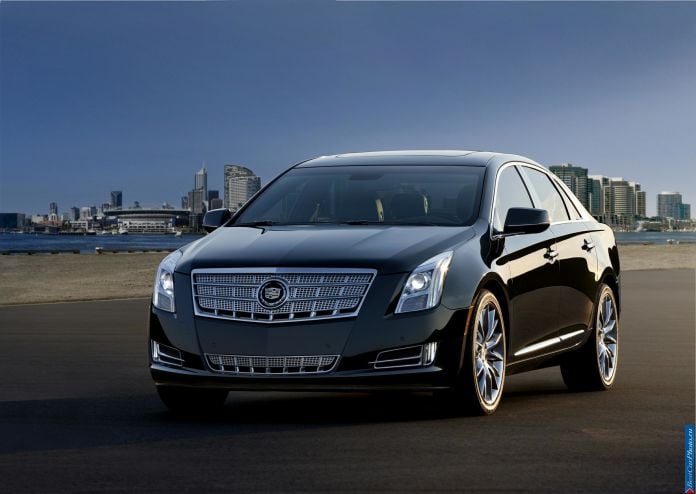 2013 Cadillac XTS - фотография 29 из 64