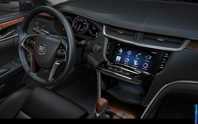 2013 Cadillac XTS - фотография 30 из 64