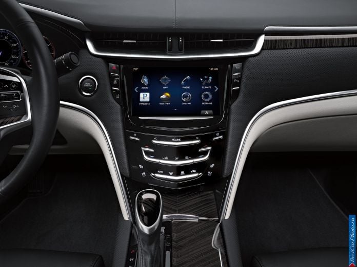 2013 Cadillac XTS - фотография 35 из 64