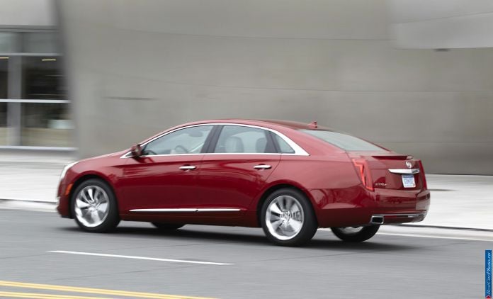 2013 Cadillac XTS - фотография 36 из 64