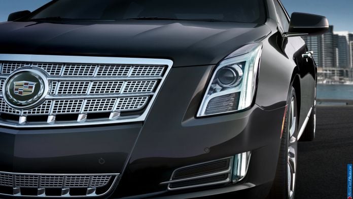 2013 Cadillac XTS - фотография 39 из 64