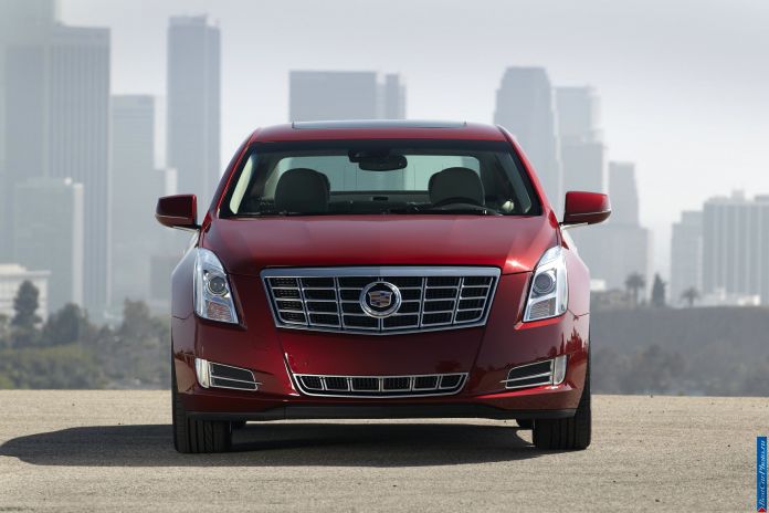 2013 Cadillac XTS - фотография 41 из 64