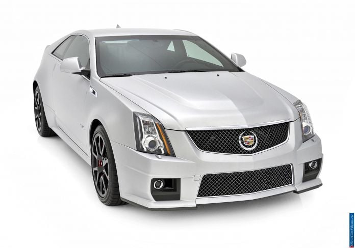 2013 Cadillac STC-V Coupe Silver Frost Edition - фотография 2 из 4