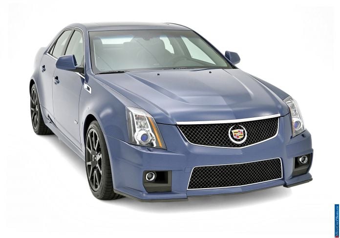 2013 Cadillac STC Stealth Blue Edition - фотография 1 из 5