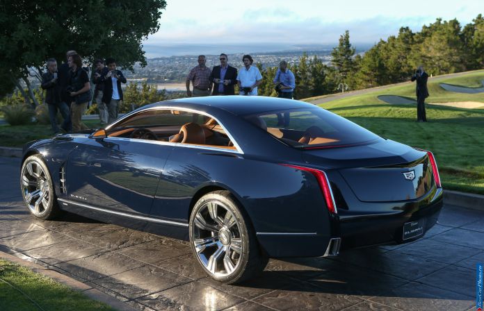 2013 Cadillac Elmiraj Concept - фотография 3 из 18