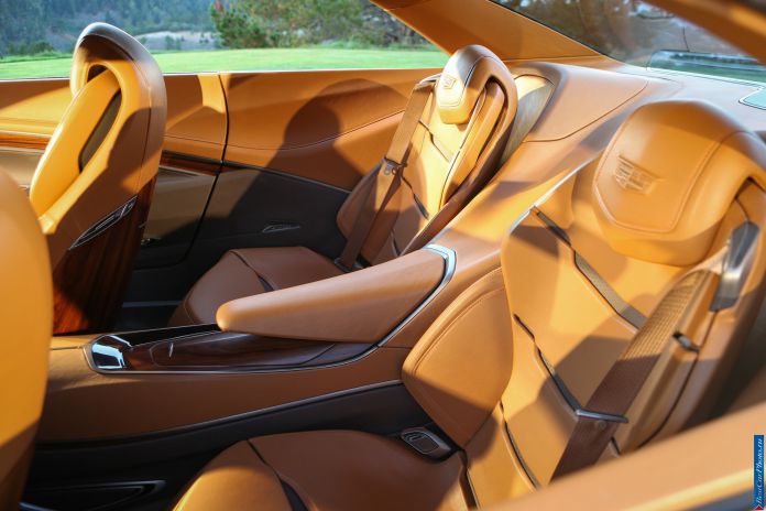 2013 Cadillac Elmiraj Concept - фотография 9 из 18