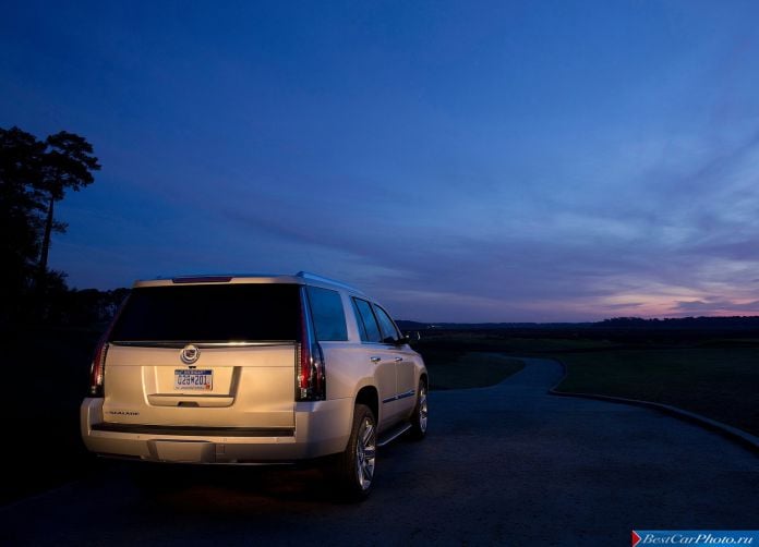 2015 Cadillac Escalade - фотография 50 из 92