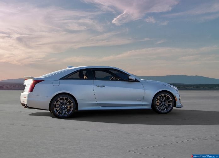 2016 Cadillac ATS-V Coupe - фотография 2 из 13