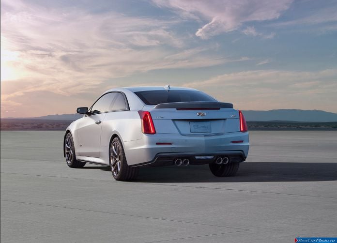 2016 Cadillac ATS-V Coupe - фотография 7 из 13