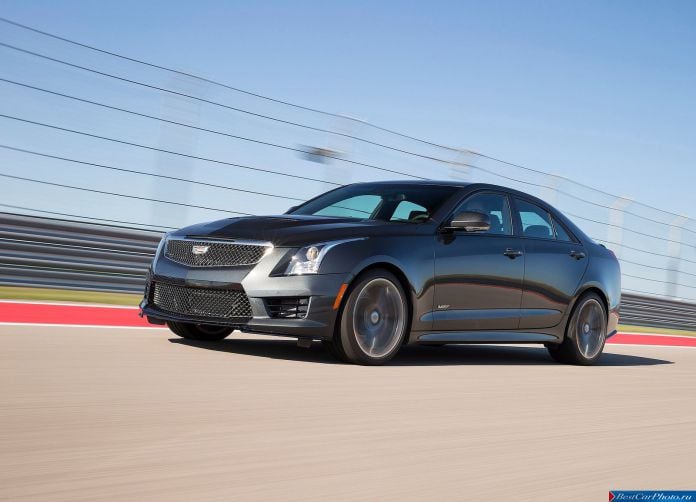 2016 Cadillac ATS-V Sedan - фотография 5 из 25