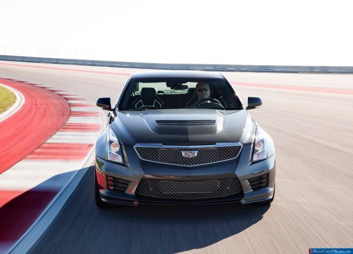 2016 Cadillac ATS-V Sedan - фотография 21 из 25