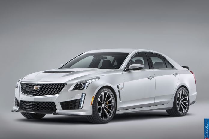 2016 Cadillac CTS-V - фотография 10 из 15