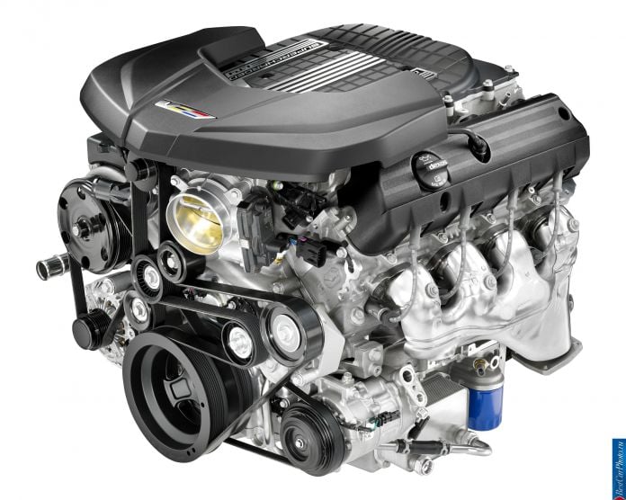 2016 Cadillac CTS-V - фотография 13 из 15