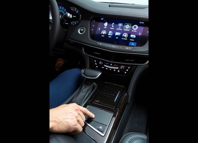 2017 Cadillac CT6 EU Version - фотография 37 из 54
