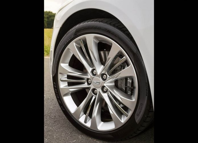 2017 Cadillac CT6 EU Version - фотография 41 из 54
