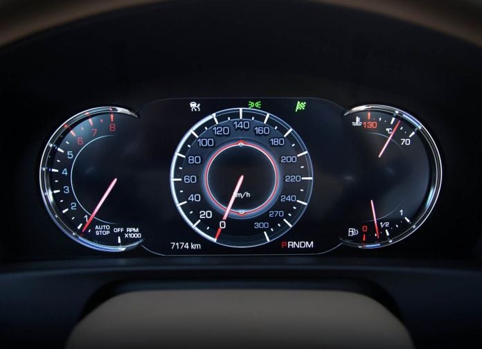 2017 Cadillac CT6 EU Version - фотография 44 из 54
