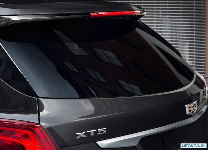 2017 Cadillac XT5 - фотография 19 из 73