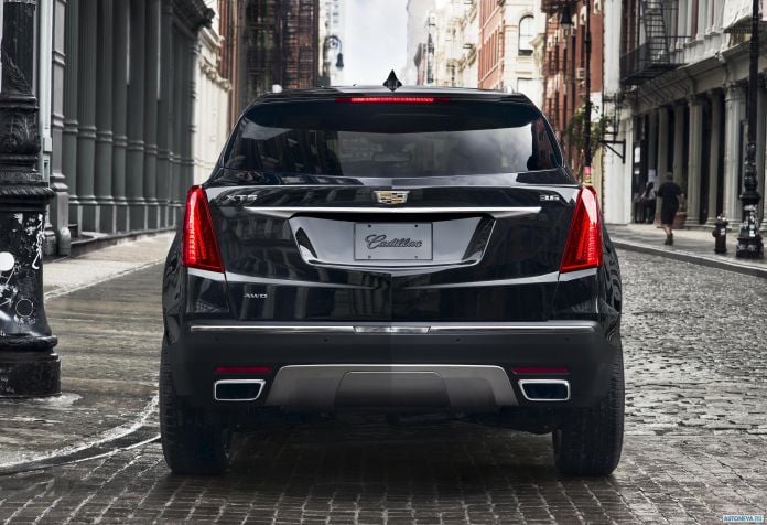 2017 Cadillac XT5 - фотография 30 из 73