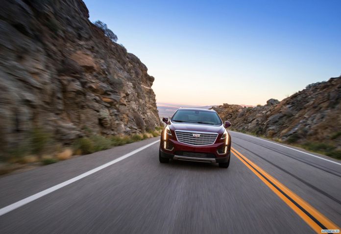 2017 Cadillac XT5 - фотография 32 из 73