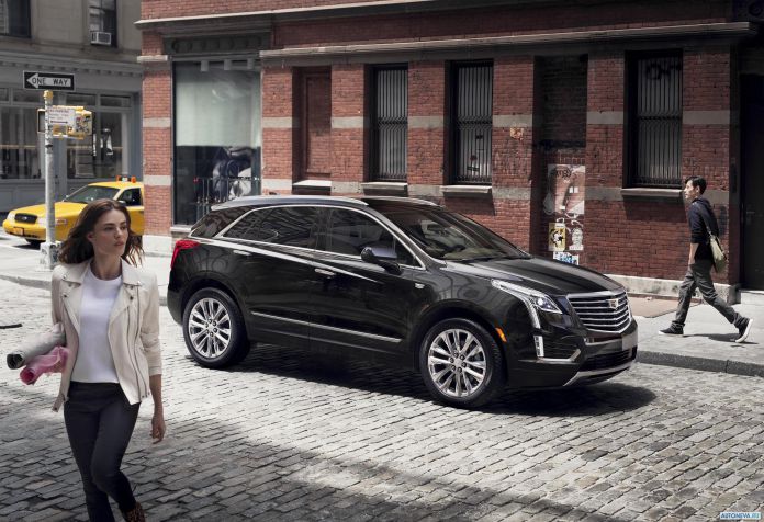 2017 Cadillac XT5 - фотография 33 из 73