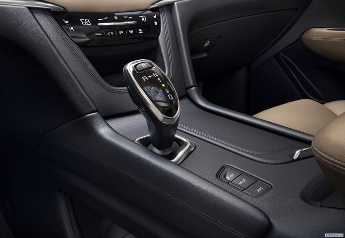 2017 Cadillac XT5 - фотография 64 из 73