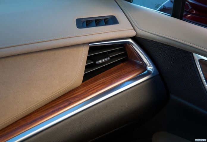 2017 Cadillac XT5 - фотография 67 из 73