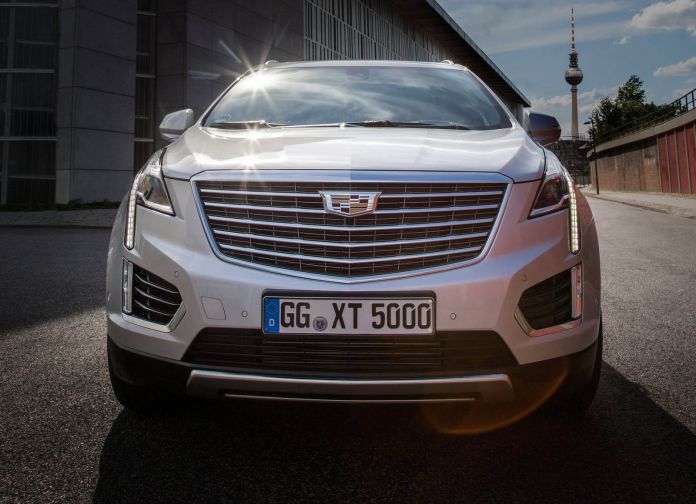2017 Cadillac XT5 EU Version - фотография 19 из 42