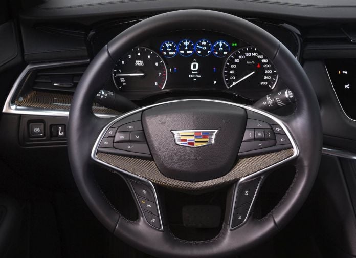 2017 Cadillac XT5 EU Version - фотография 25 из 42
