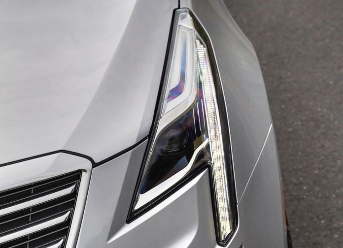 2017 Cadillac XT5 EU Version - фотография 31 из 42