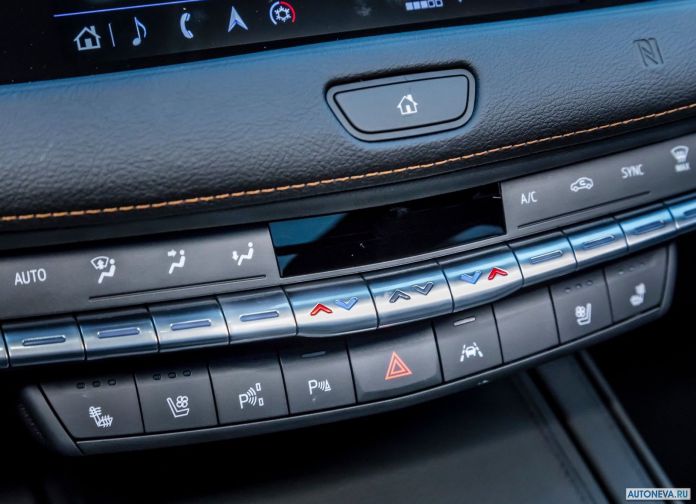2019 Cadillac XT4 - фотография 76 из 117