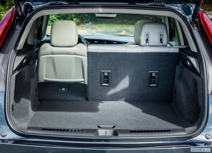 2019 Cadillac XT4 - фотография 82 из 117